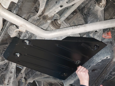 Захист електромотора на автомобіль Rav4 hybrid (31621)