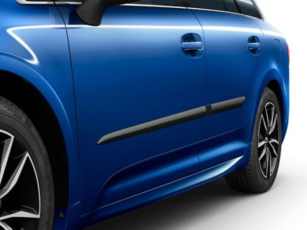 Молдинги дверей Corolla Cross (25037)