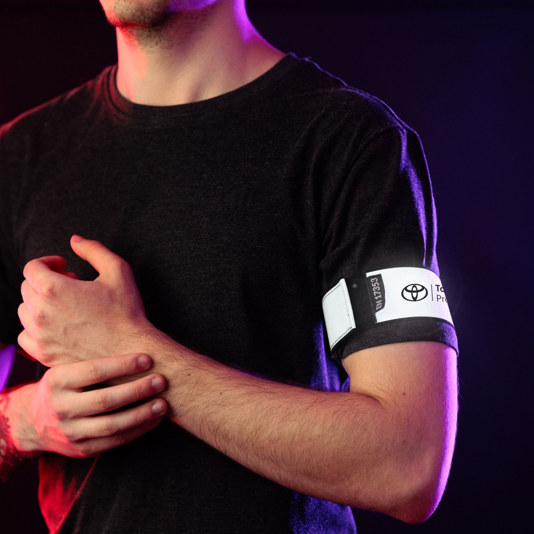 Світовідбиваючий браслет на руку (TOYOTA) (33833)