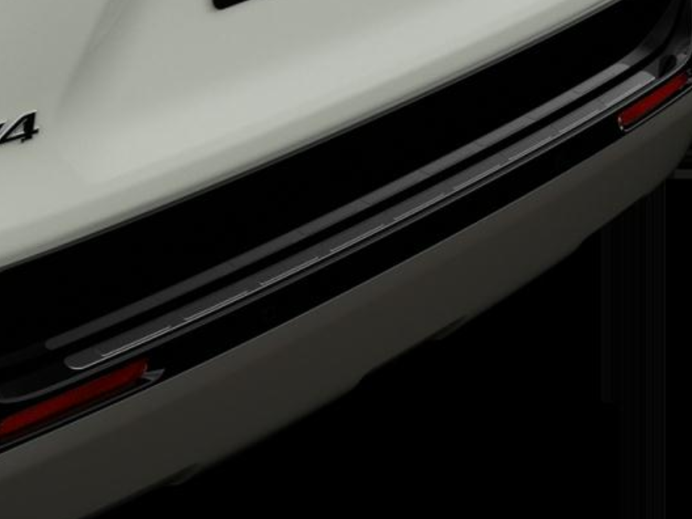 Накладка заднього бампера захисна нержавіюча сталь RAV4 (31441)