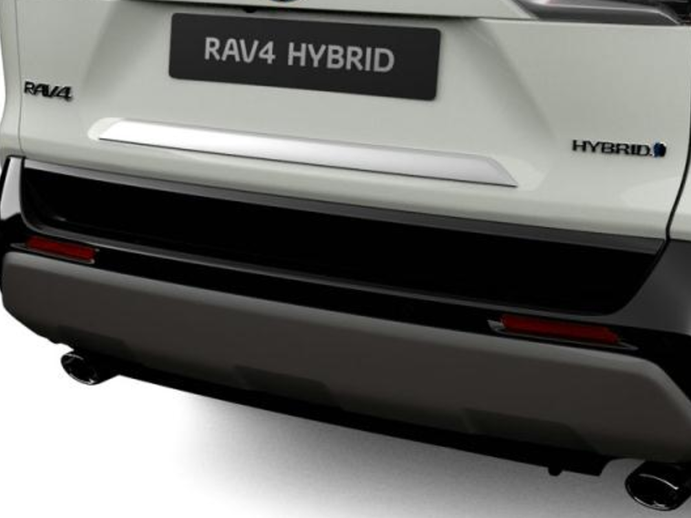 Накладка задньої двері нижня хромована (окрім PHЕV) RAV4 (31450)