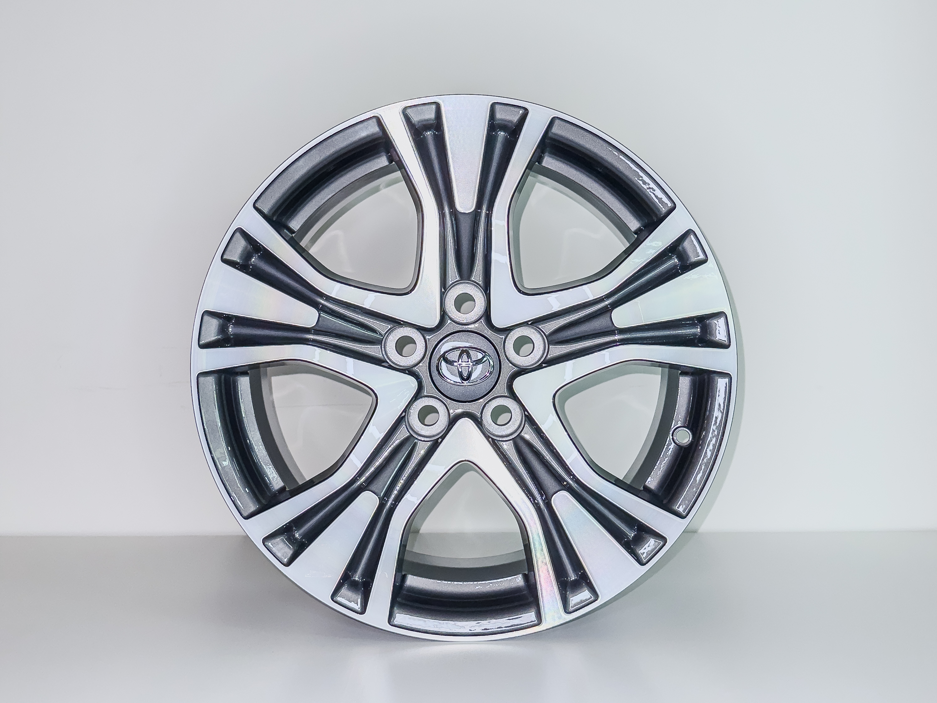 Диск колісний 17" RAV4 Poseidon (TOYOTA) (33530)